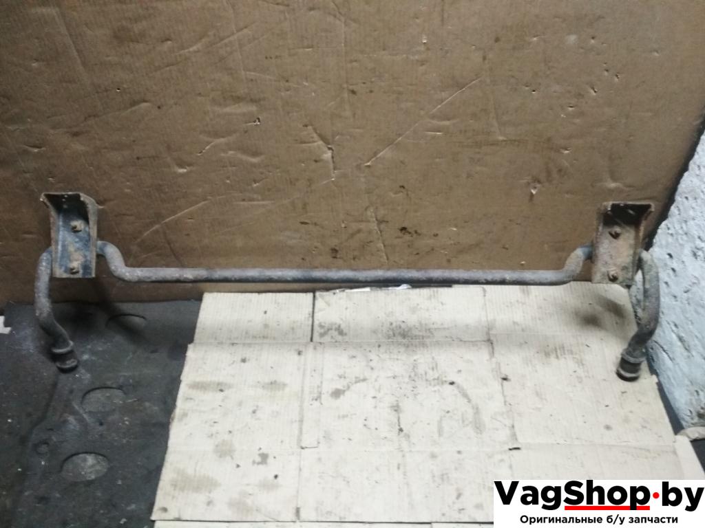 стабилизатор подвески задний Volkswagen Caravelle 5 2006, 2.5 л., TDi, AXD, дизель, МКПП, красный, минивэн, передний привод - фото №1