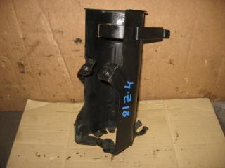 кронштейн топливного фильтра Volkswagen Caravelle 5 2006, 2.5 л., TDi, AXD, дизель, МКПП, красный, минивэн, передний привод, 7H0127224B