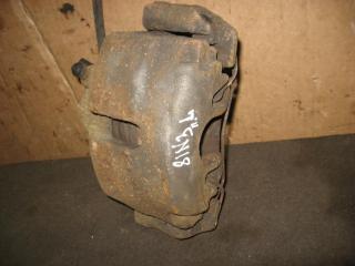 суппорт передний левый Volkswagen Golf 6 поколение 2010, 1.4 л., TSI, CAX, бензин, МКПП, серебро, универсал, передний привод