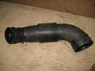 патрубок воздушного фильтра Volkswagen Touareg 1 поколение [рестайлинг] 2008, 3.0 л., TDi, CAS, дизель, АКПП, черный, внедорожник 5 дв., полный привод, 7L6129627F