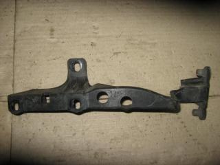 крепление ( кронштейн ) крыла Volkswagen Touareg 1 поколение [рестайлинг] 2008, 3.0 л., TDi, CAS, дизель, АКПП, черный, внедорожник 5 дв., полный привод, 7L0805734