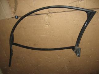 направляющая стекла Audi A6 4F/C6 2007, 4.2 л., FSI, BVJ, бензин, АКПП, синий темный, седан, полный привод, 4F0837439