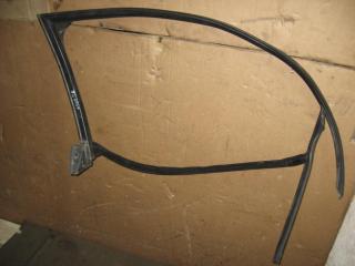 направляющая стекла Audi A6 4F/C6 2007, 2.8 л., FSI, BDX, бензин, АКПП, черный, универсал, передний привод, 4F0837440