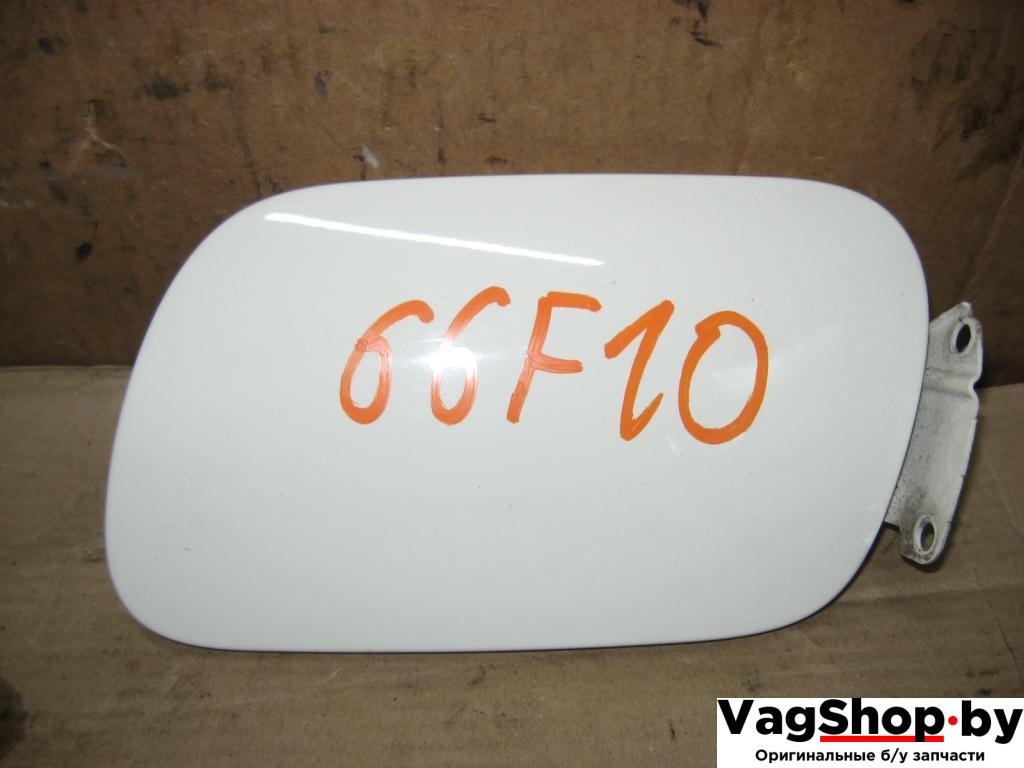 лючок топливного бака Volkswagen Touareg 1 поколение 2004, 4.2 л., i, AXQ, бензин, АКПП, белый, внедорожник 5 дв., полный привод, 7L6809905B - фото №1