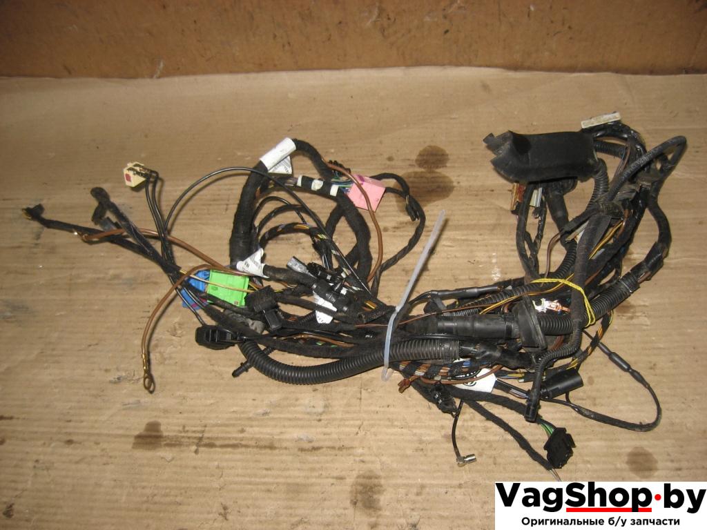 дверная проводка Volkswagen Touareg 1 поколение 2004, 4.2 л., i, AXQ, бензин, АКПП, белый, внедорожник 5 дв., полный привод - фото №1