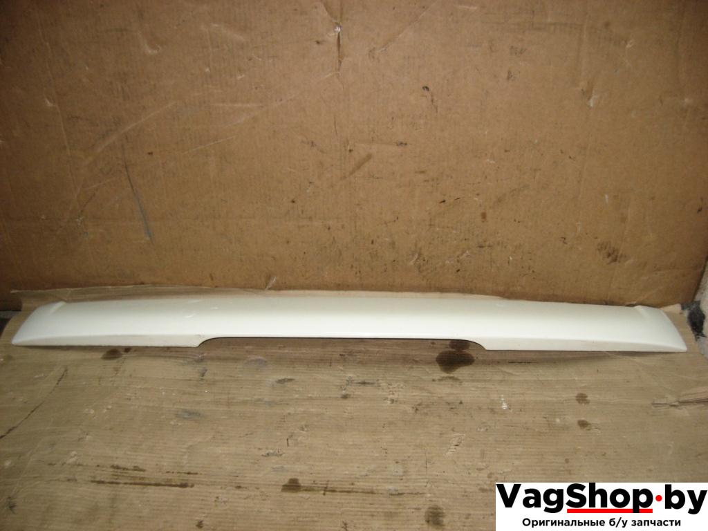 спойлер Volkswagen Touareg 1 поколение 2004, 4.2 л., i, AXQ, бензин, АКПП, белый, внедорожник 5 дв., полный привод, 7L6827991C - фото №1