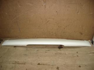 спойлер Volkswagen Touareg 1 поколение 2004, 4.2 л., i, AXQ, бензин, АКПП, белый, внедорожник 5 дв., полный привод, 7L6827991C