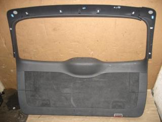 обшивка крышки багажника Volkswagen Touareg 1 поколение 2004, 4.2 л., i, AXQ, бензин, АКПП, белый, внедорожник 5 дв., полный привод