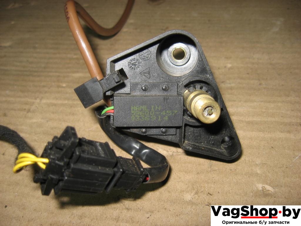 прочая запчасть Volkswagen Touareg 1 поколение 2004, 4.2 л., i, AXQ, бензин, АКПП, белый, внедорожник 5 дв., полный привод, 7L0616751A - фото №1