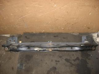 усилитель бампера переднего Volkswagen Touareg 1 поколение 2004, 4.2 л., i, AXQ, бензин, АКПП, белый, внедорожник 5 дв., полный привод, 7L0807109E