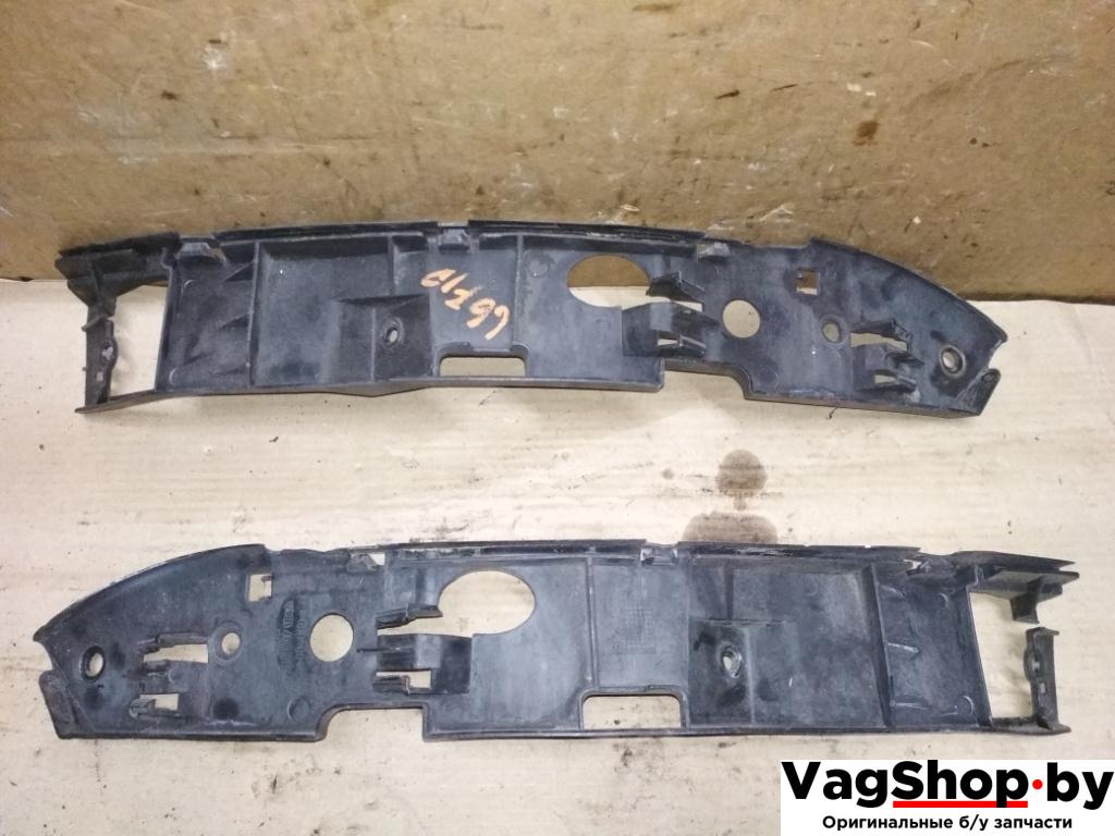 Крепление бампера переднего Volkswagen Touareg 1 поколение 2004, 4.2 л., i, AXQ, бензин, АКПП, белый, внедорожник 5 дв., полный привод, 7L6807183A, 7L6807184A - фото №1