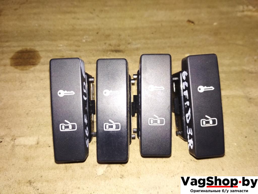 кнопка центрального замка Volkswagen Touareg 1 поколение 2004, 4.2 л., i, AXQ, бензин, АКПП, белый, внедорожник 5 дв., полный привод, 7L6962125 - фото №1