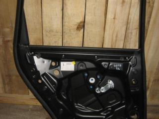 стеклоподъемник электрический задний левый Volkswagen Touareg 1 поколение 2004, 4.2 л., i, AXQ, бензин, АКПП, белый, внедорожник 5 дв., полный привод