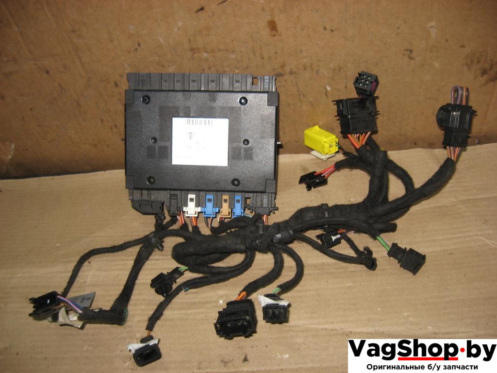 блок управления сиденьем Volkswagen Touareg 1 поколение 2004, 4.2 л., i, AXQ, бензин, АКПП, белый, внедорожник 5 дв., полный привод, 7L0959760 - фото №1