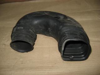 патрубок воздушного фильтра Volkswagen Passat B6 2010, 2.0 л., TDi, CBB, дизель, АКПП, серый, универсал, полный привод, 3C0129618D