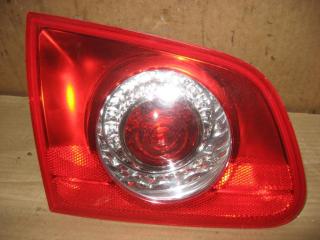 фонарь крышки багажника левый Volkswagen Passat B6 2010, 2.0 л., TDi, CBB, дизель, АКПП, серый, универсал, полный привод, 3C9945093