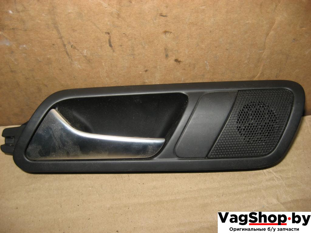 ручка внутренняя задняя левая Volkswagen Passat B6 2010, 2.0 л., TDi, CBB, дизель, АКПП, серый, универсал, полный привод, 3C4839113 - фото №1