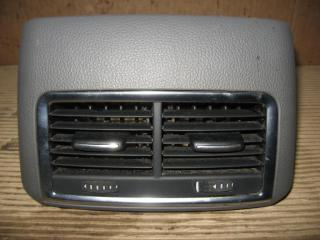 дефлектор обдува салона Audi Q7 4L 2007, 3.0 л., TDi, BUG, дизель, АКПП, серый, внедорожник 5 дв., полный привод, 4L0819203