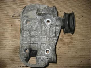 кронштейн генератора Audi Q7 4L 2007, 3.0 л., TDi, BUG, дизель, АКПП, серый, внедорожник 5 дв., полный привод, 059903143Q