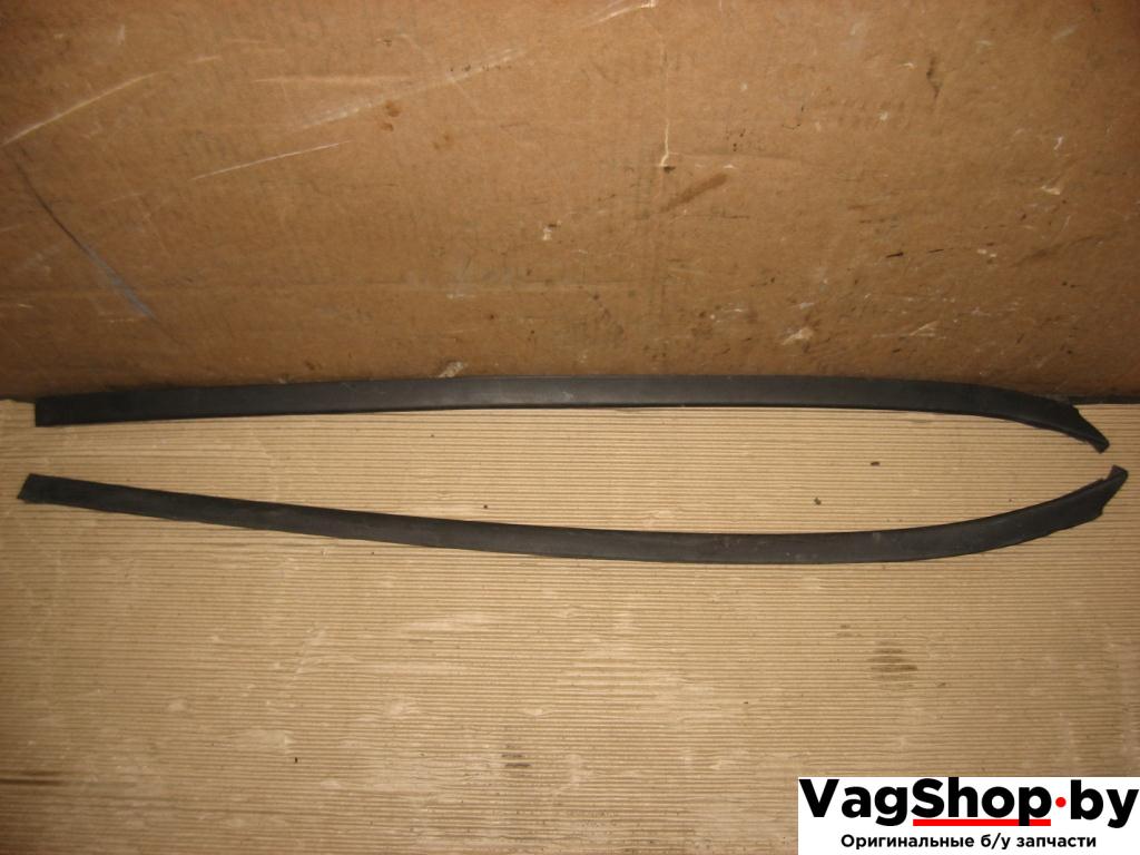 молдинг лобового стекла Audi Q7 4L 2007, 3.0 л., TDi, BUG, дизель, АКПП, серый, внедорожник 5 дв., полный привод, 4L0854328 - фото №1