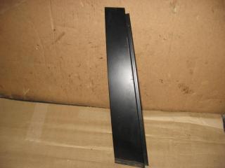 молдинг (накладка кузовная) Volkswagen Golf 5 поколение 2008, 1.9 л., TDi, BLS, дизель, МКПП, белый, хетчбэк 5 дв., передний привод