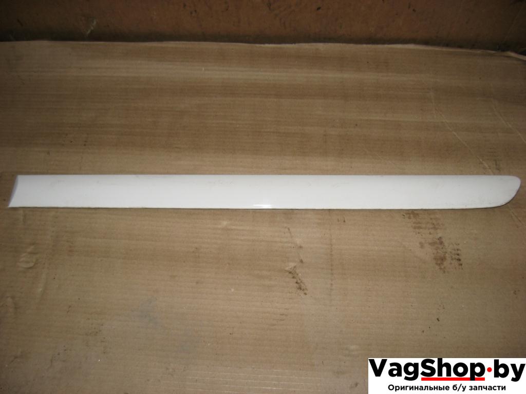 молдинг двери задней левой Volkswagen Golf 5 поколение 2008, 1.9 л., TDi, BLS, дизель, МКПП, белый, хетчбэк 5 дв., передний привод, 1K4853753A - фото №1