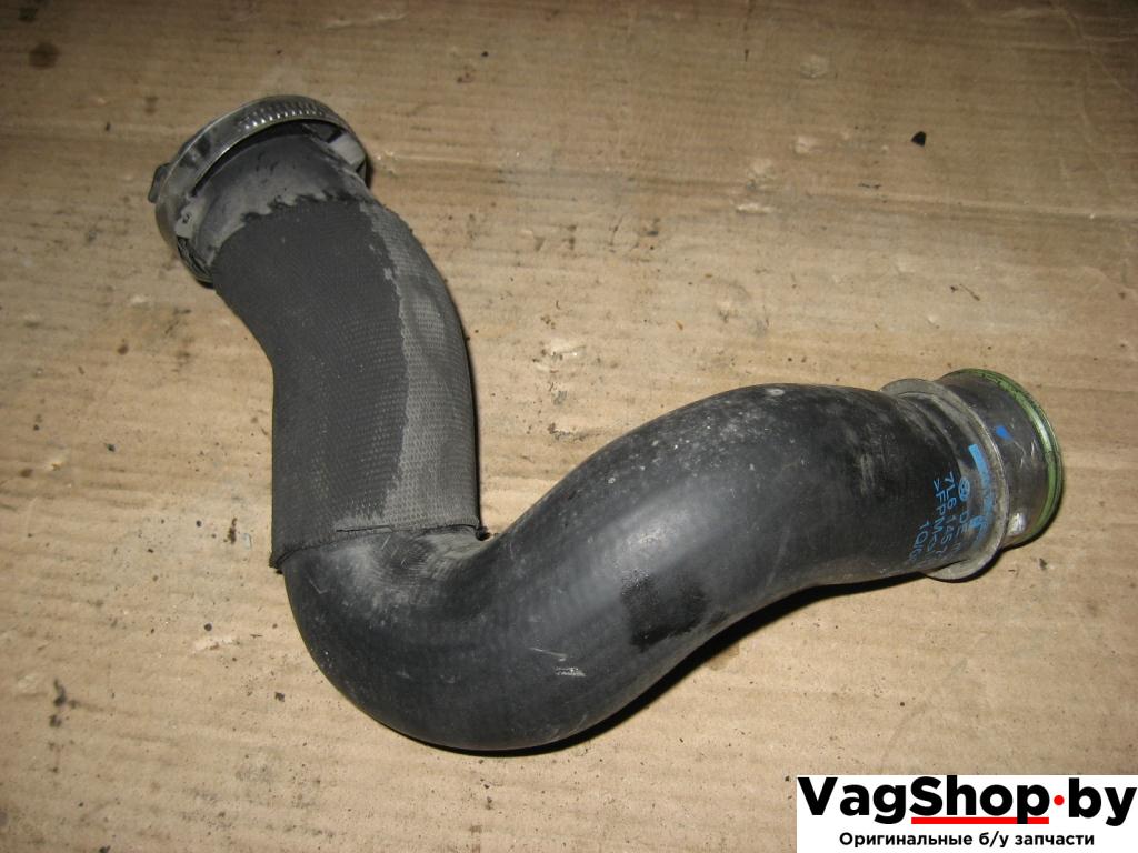 патрубок интеркулера Audi Q7 4L 2007, 3.0 л., TDi, BUG, дизель, АКПП, серый, внедорожник 5 дв., полный привод, 7L6145738A - фото №1