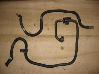 трубка топливная Audi A6 4F/C6 2007, 4.2 л., FSI, BVJ, бензин, АКПП, синий темный, седан, полный привод, 4F0201215T