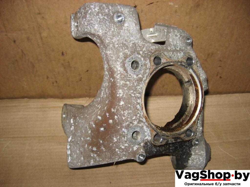 кулак задний правый Audi A6 4F/C6 2007, 4.2 л., FSI, BVJ, бензин, АКПП, синий темный, седан, полный привод - фото №1