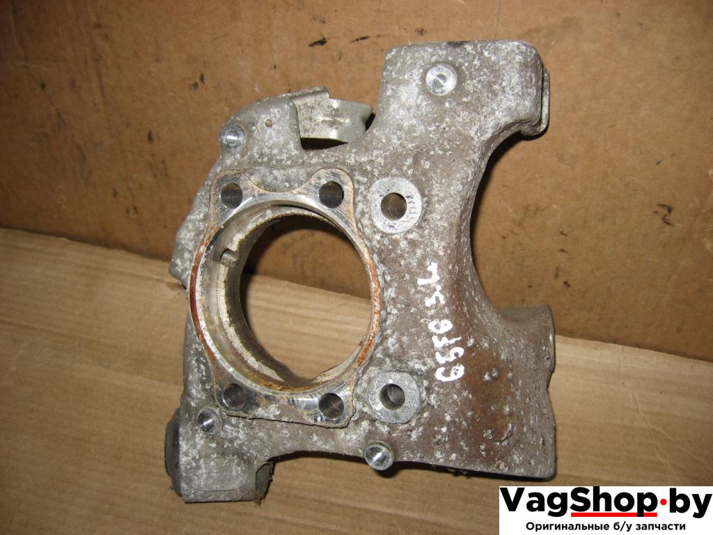 кулак задний левый Audi A6 4F/C6 2007, 4.2 л., FSI, BVJ, бензин, АКПП, синий темный, седан, полный привод - фото №1