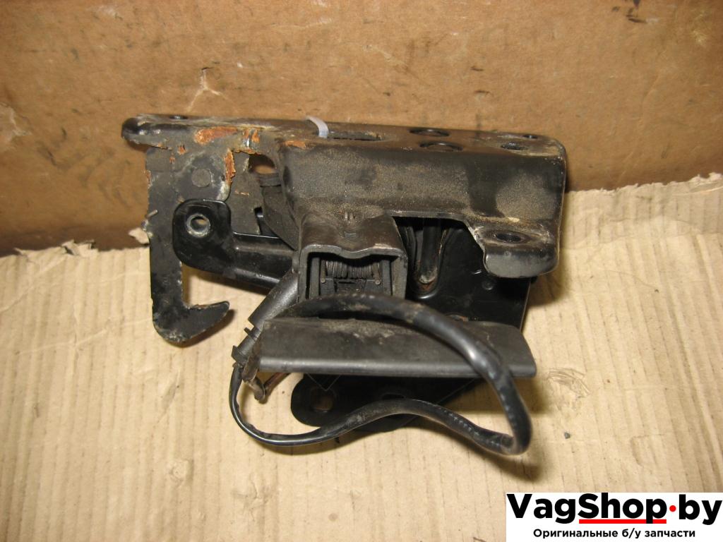 замок капота Audi A6 4F/C6 2007, 4.2 л., FSI, BVJ, бензин, АКПП, синий темный, седан, полный привод, 4F0823509A, 4F0823480A - фото №1