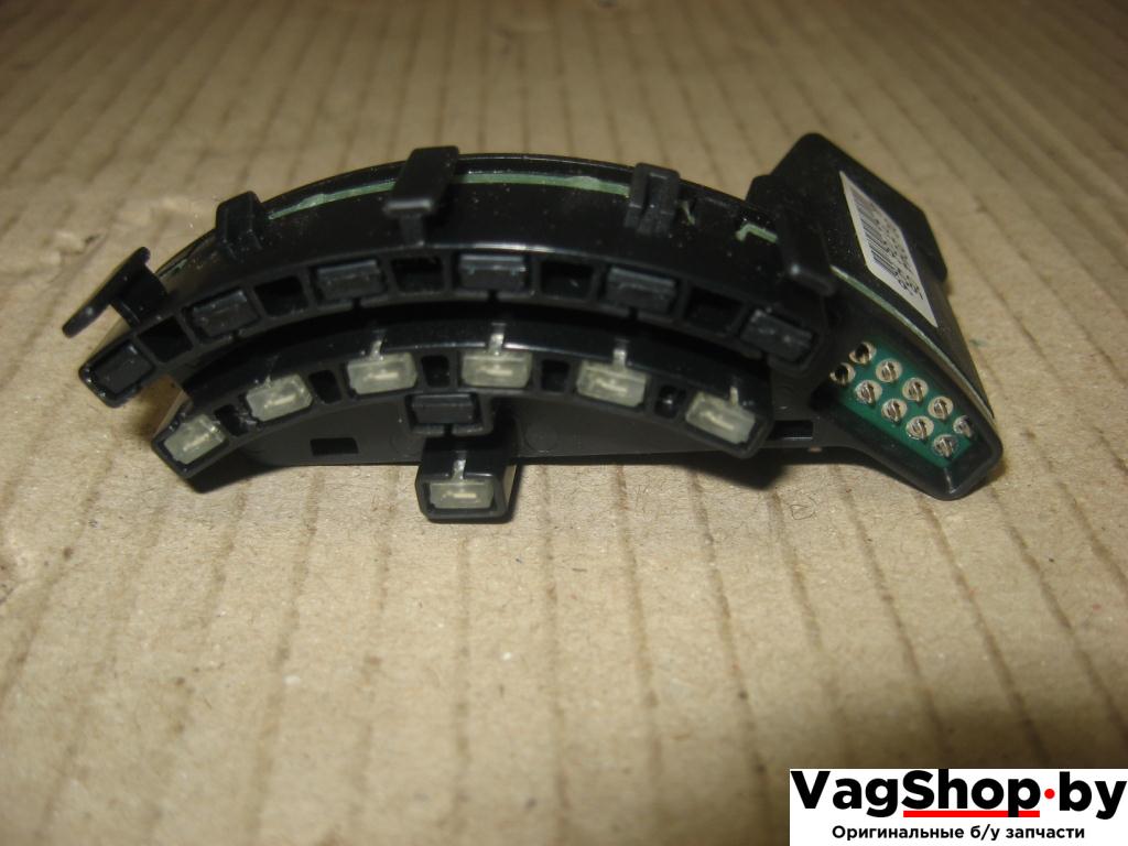 датчик угла поворота руля Audi A6 4F/C6 2007, 4.2 л., FSI, BVJ, бензин, АКПП, синий темный, седан, полный привод - фото №1