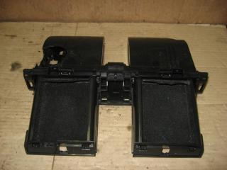 бардачок Volkswagen Passat B6 2009, 1.4 л., TSI, бензин, газ, АКПП, черный, универсал, передний привод, 3C0858407