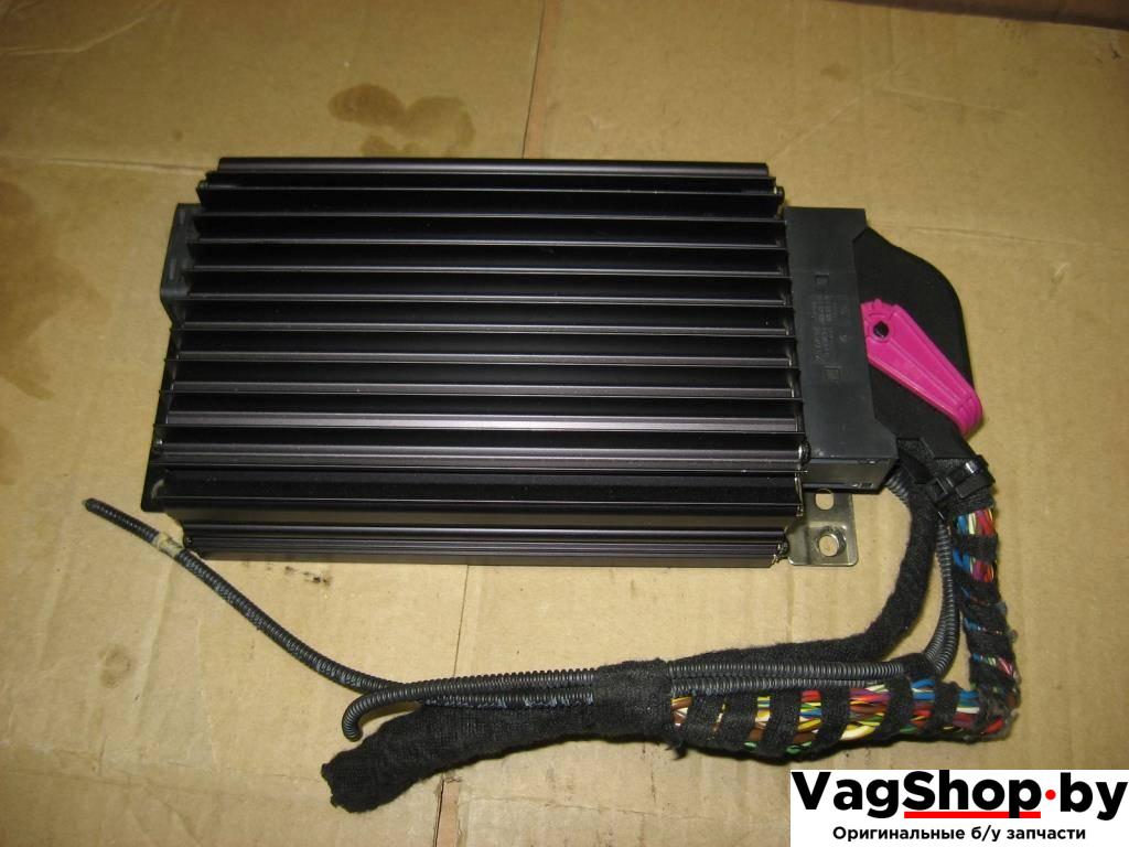 усилитель музыкальный Audi A6 4F/C6 2005, 4.2 л., i, BAT, бензин, АКПП, темно-синий, седан, полный привод, 4F5035223B - фото №1