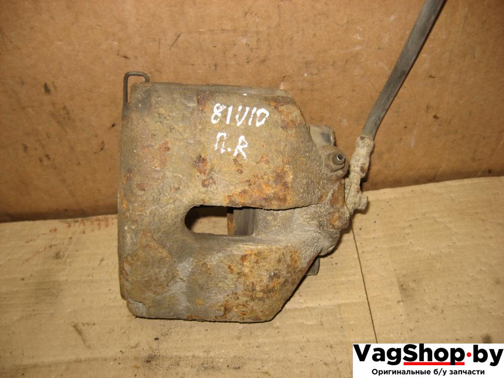 суппорт передний правый Volkswagen Passat B6 2008, 1.8 л., TSI, BZB, бензин, МКПП, серый, универсал, передний привод - фото №1