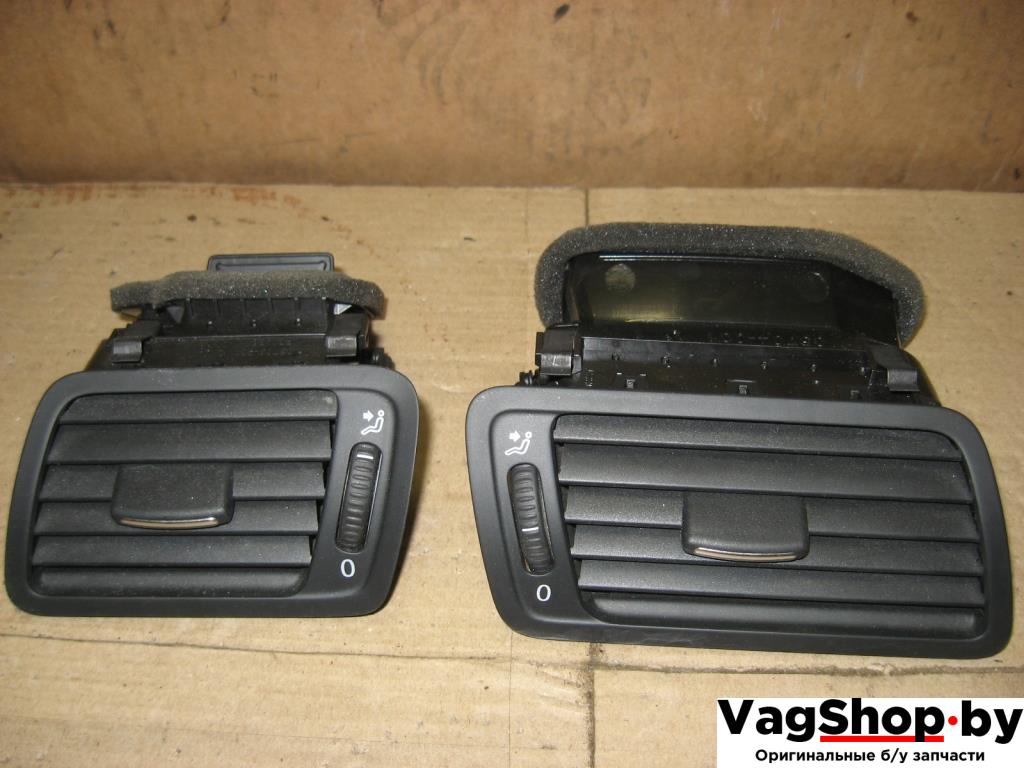 дефлектор обдува салона Volkswagen Passat B6 2008, 1.8 л., TSI, BZB, бензин, МКПП, серый, универсал, передний привод, 3C1819701E, 3C1819702F - фото №1