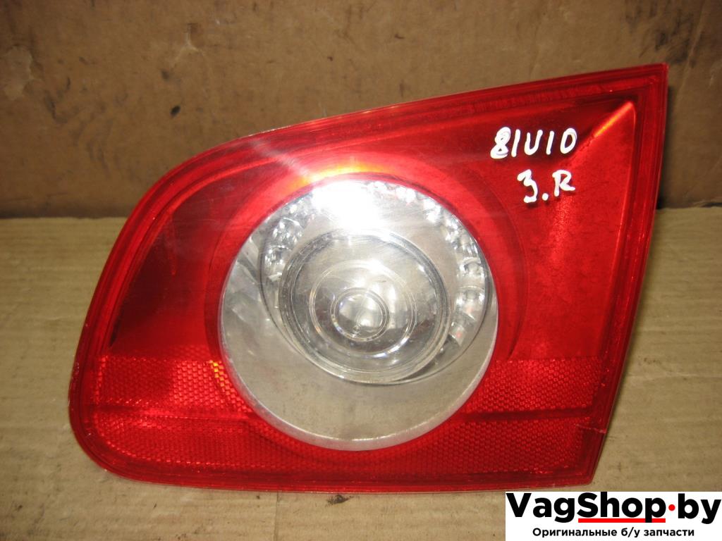 фонарь крышки багажника правый Volkswagen Passat B6 2008, 1.8 л., TSI, BZB, бензин, МКПП, серый, универсал, передний привод, 3C9945094 - фото №1
