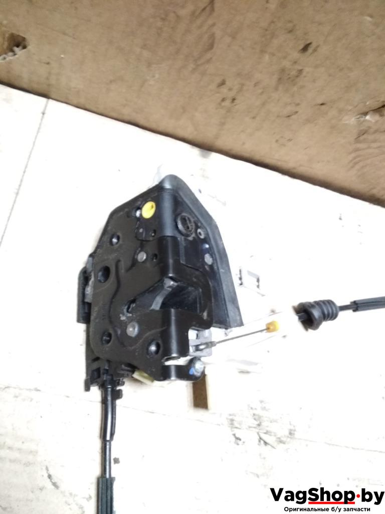 замок двери задней левой Volkswagen Passat B6 2008, 1.8 л., TSI, BZB, бензин, МКПП, серый, универсал, передний привод, 3C4839015A - фото №1