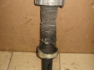 амортизатор задний Volkswagen Touareg 1 поколение 2005, 2.5 л., TDi, BAC, дизель, АКПП, серый, внедорожник 5 дв., полный привод, 7L6513029E