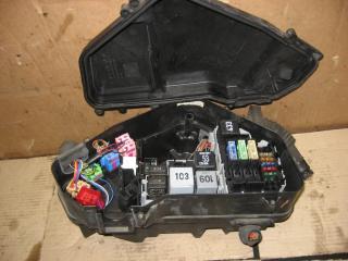 блок предохранителей Volkswagen Touareg 1 поколение 2005, 2.5 л., TDi, BAC, дизель, АКПП, серый, внедорожник 5 дв., полный привод