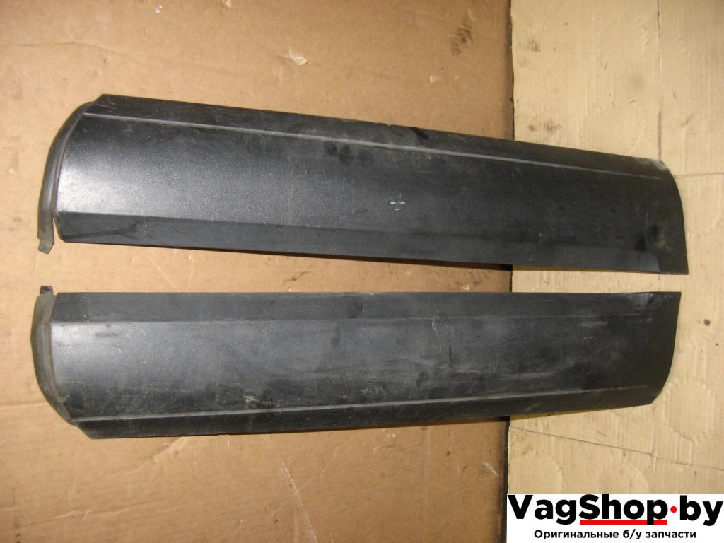 молдинг двери задней правой Volkswagen Touareg 1 поколение 2005, 2.5 л., TDi, BAC, дизель, АКПП, серый, внедорожник 5 дв., полный привод, 7L6839788D - фото №1