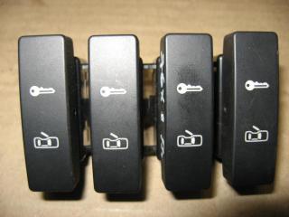 кнопка центрального замка Volkswagen Touareg 1 поколение 2005, 2.5 л., TDi, BAC, дизель, АКПП, серый, внедорожник 5 дв., полный привод, 7L6962125