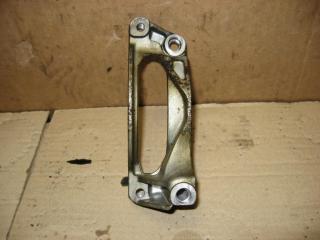 кронштейн компрессора кондиционера Volkswagen Touareg 1 поколение 2005, 2.5 л., TDi, BAC, дизель, АКПП, серый, внедорожник 5 дв., полный привод, 070260885A