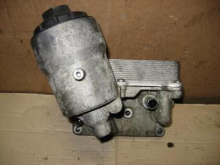 корпус масляного фильтра Volkswagen Touareg 1 поколение 2005, 2.5 л., TDi, BAC, дизель, АКПП, серый, внедорожник 5 дв., полный привод, 070115389B, 070117021D