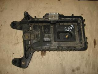 полка аккумулятора Volkswagen Passat B6 2010, 1.4 л., TSI, бензин, газ, МКПП, черный, универсал, передний привод, 1K0915333H