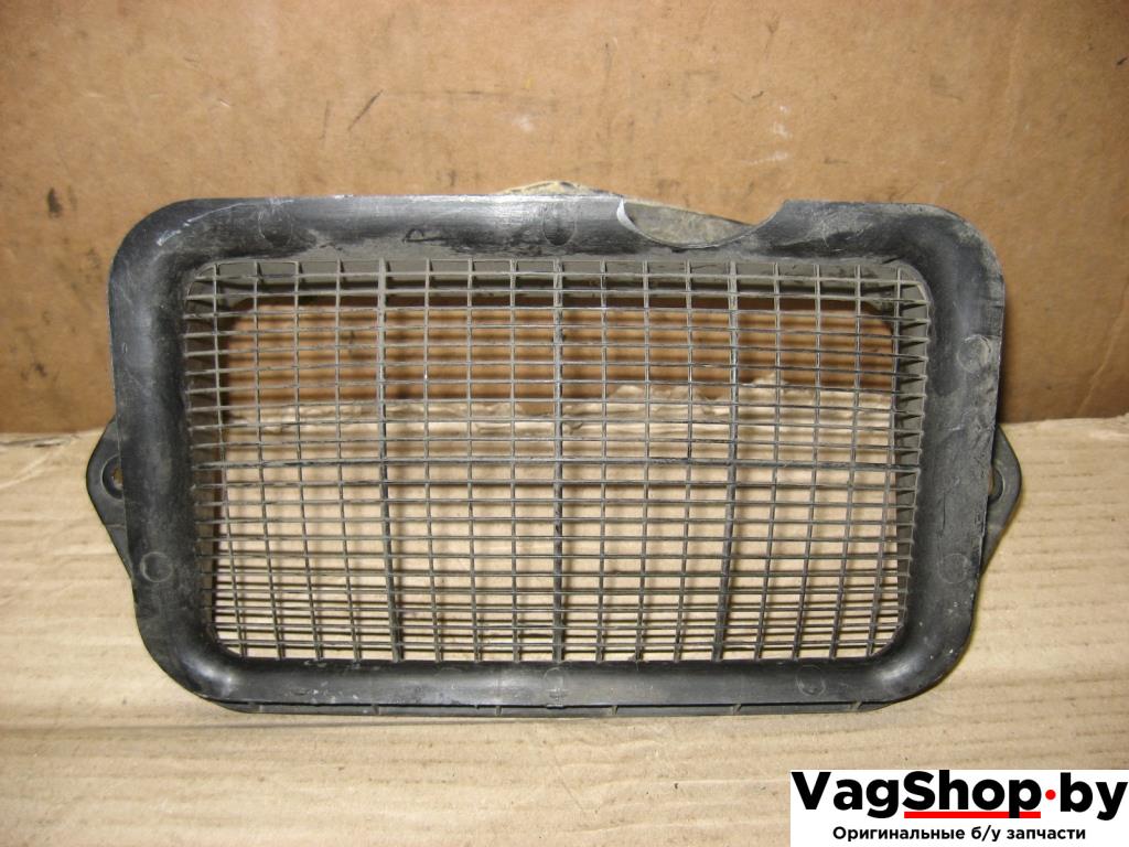 воздуховод Volkswagen Passat B6 2010, 1.4 л., TSI, бензин, газ, МКПП, черный, универсал, передний привод, 1K0815479B - фото №1