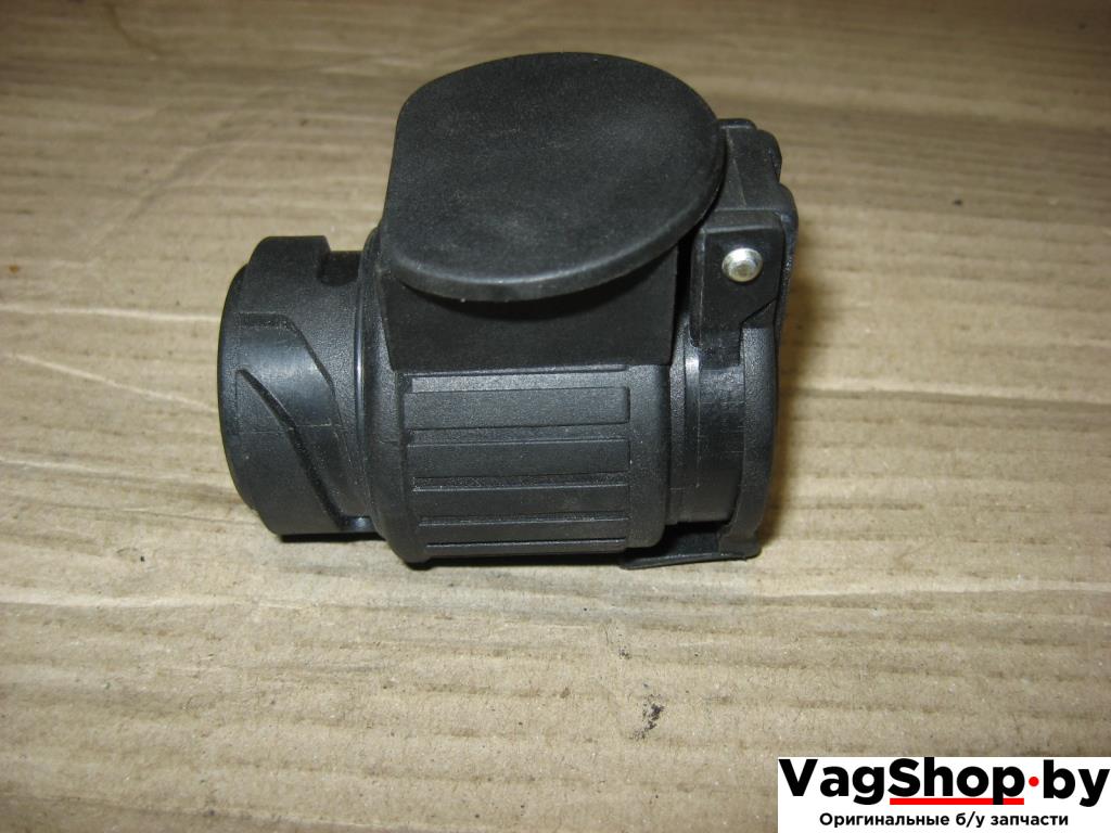 прочая запчасть Volkswagen Passat B6 2010, 1.4 л., TSI, бензин, газ, МКПП, черный, универсал, передний привод - фото №1