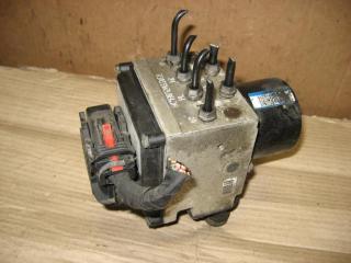 блок ABS Volkswagen Passat B6 2010, 1.4 л., TSI, бензин, газ, МКПП, черный, универсал, передний привод, 3C0614109AF