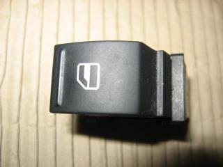 кнопка стеклоподъемника Volkswagen Passat B6 2010, 1.4 л., TSI, бензин, газ, МКПП, черный, универсал, передний привод, 7L6959855B