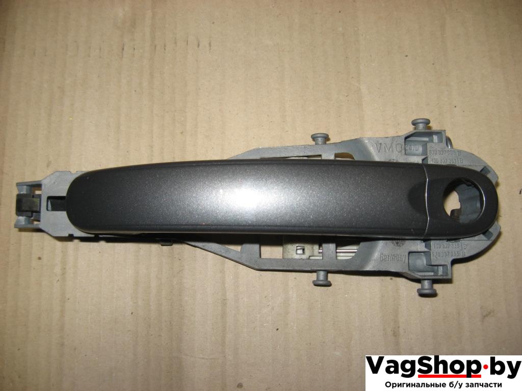 ручка наружная передняя левая Volkswagen Golf Plus 1 поколение 2008, 1.9 л., TDi, BLS, дизель, МКПП, серый, хетчбэк 5 дв., передний привод - фото №1